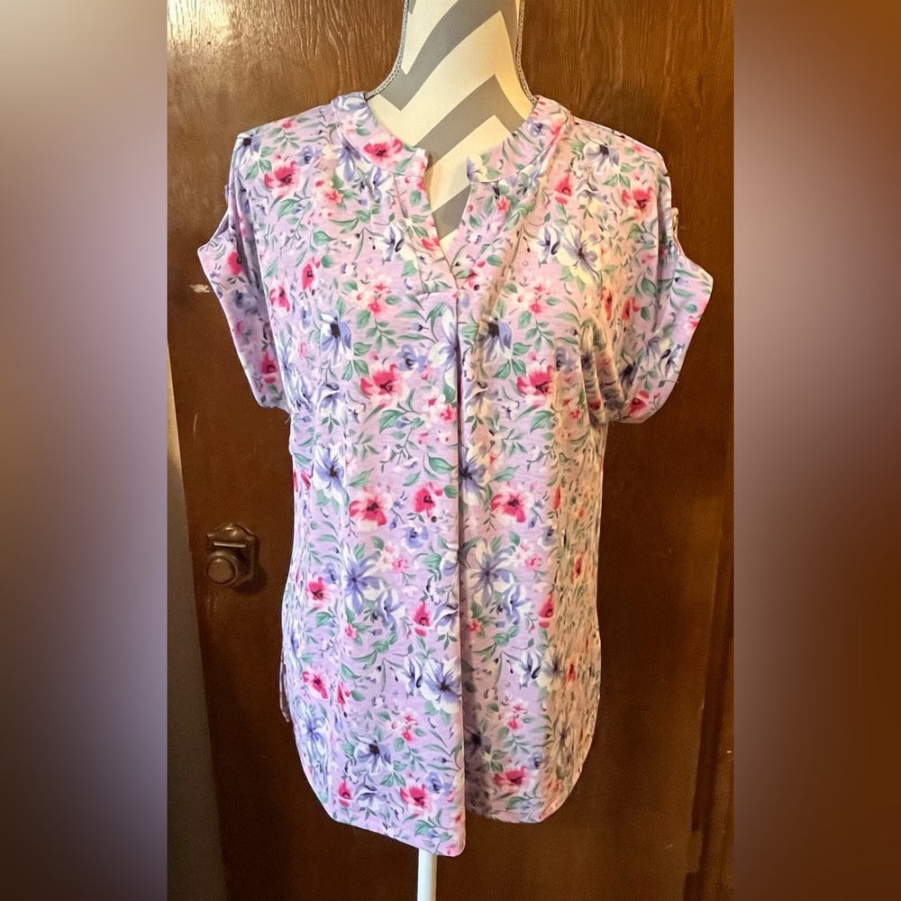 NWT Dear Scarlett Lizzy Short Sleeve Top